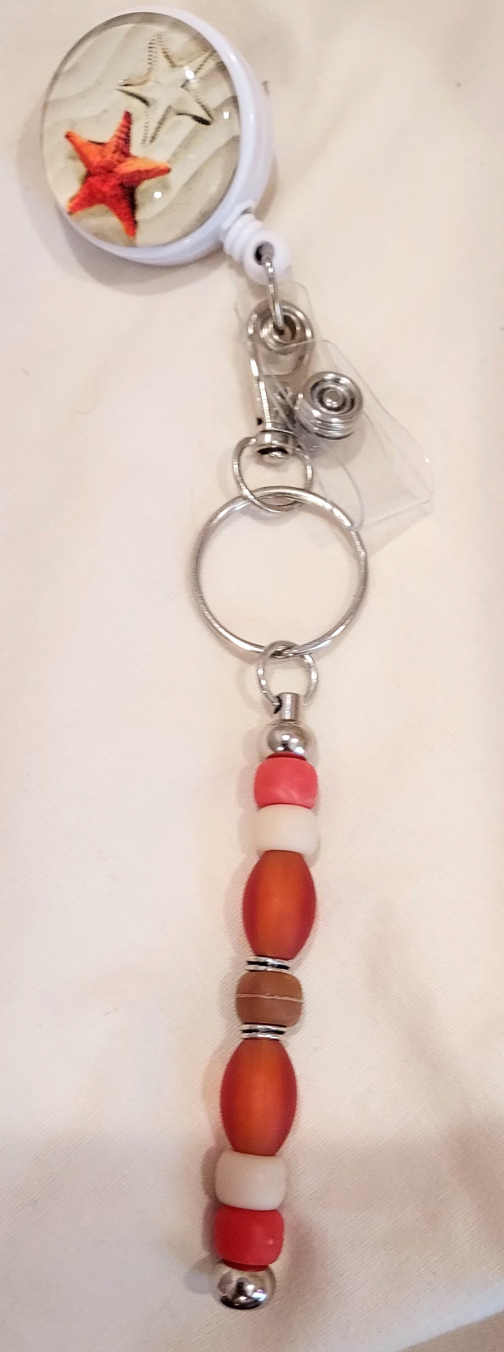Unique Starfish Beach Retractable Badge Reel with Hand Beaded Keychain – 3-in-1 Fidget Accessory (3)